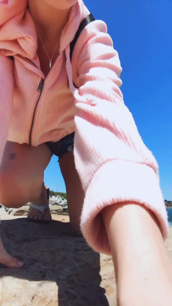 @lilaaciara