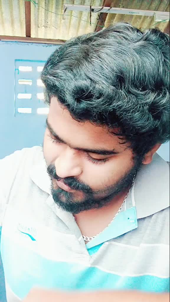 @தமிழன் பாரதி