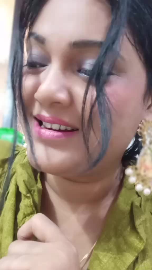 @Rakhirakhi_592-