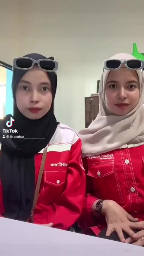 @NdiaaJ