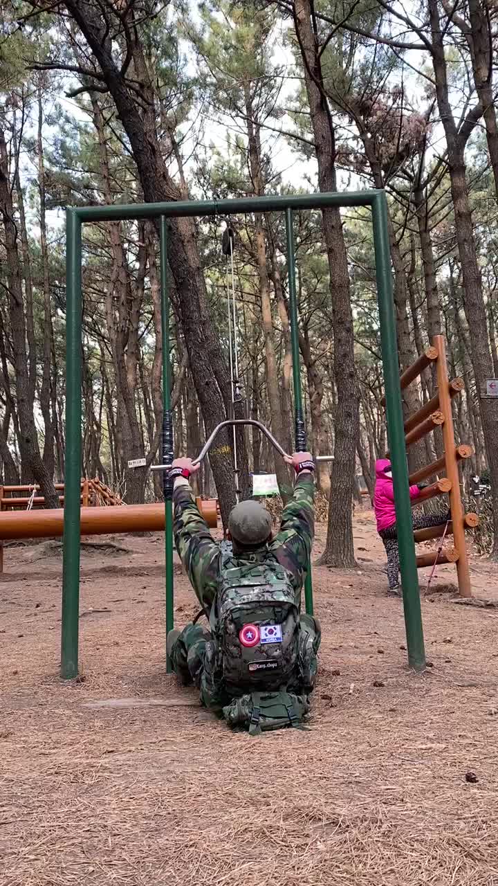 @강창현