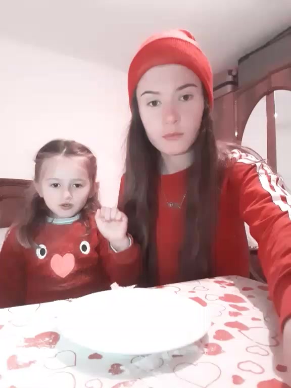 @ornela llalla