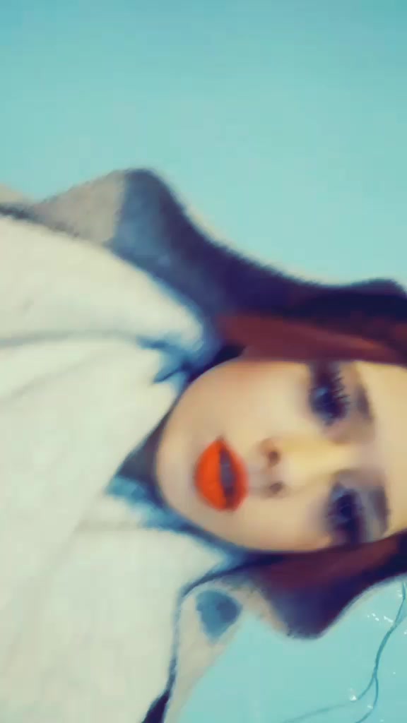 @Moniqueflimm