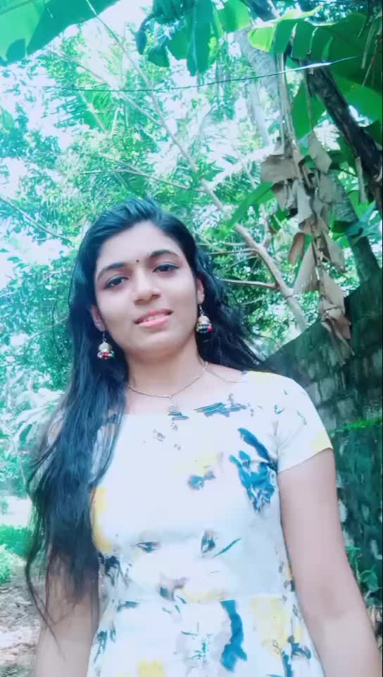 @charuu_zzzzz