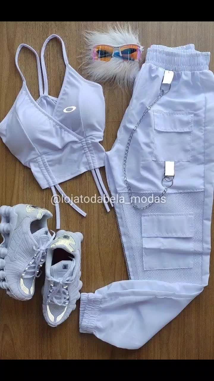 @Modern fashion Aura💯