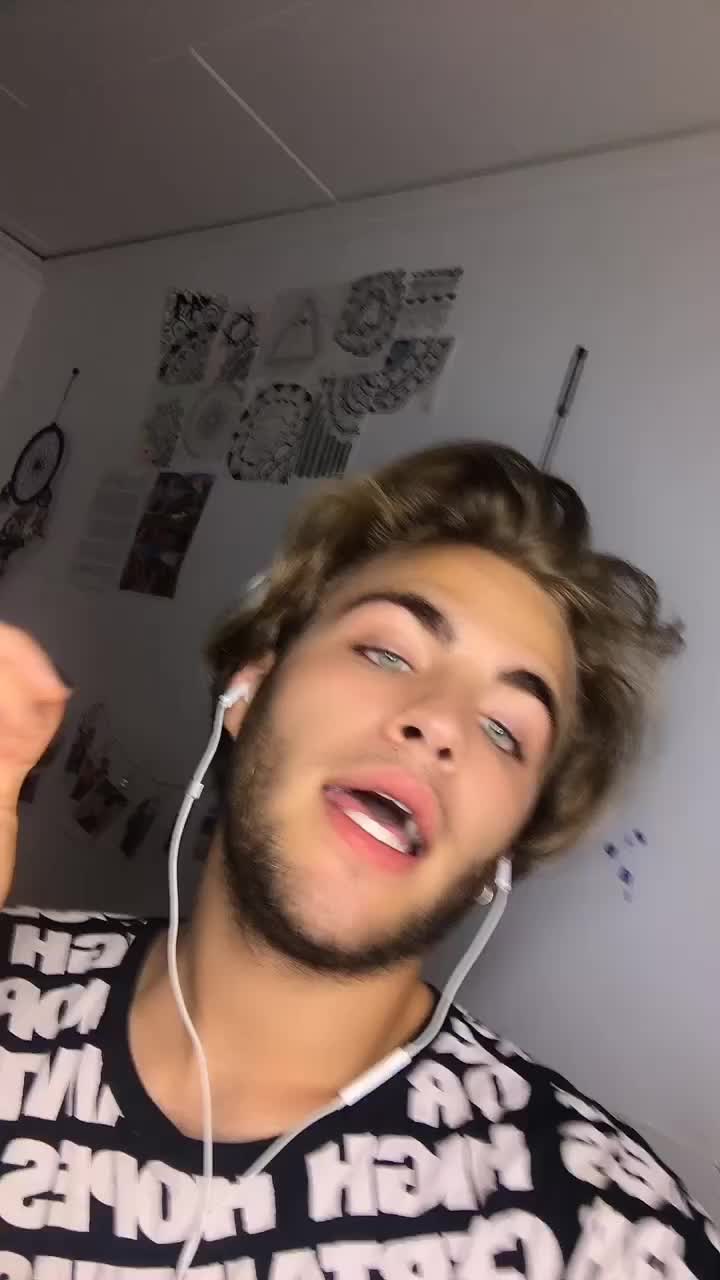 @Adri&aacute;n Fern&aacute;ndez