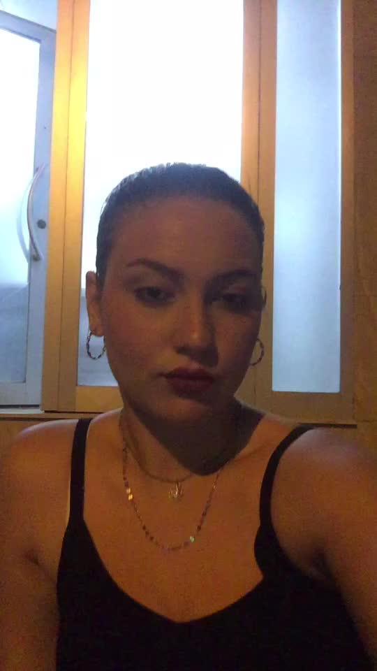 @user34993652674