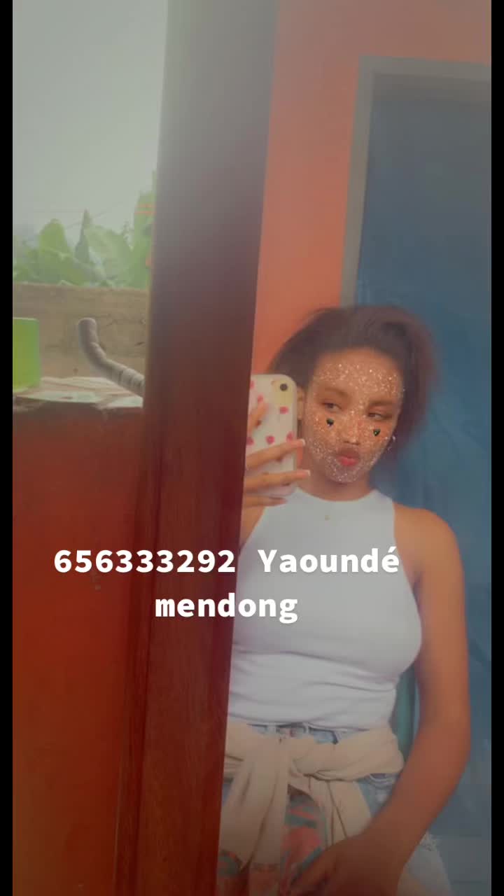 @Laetyrelooking