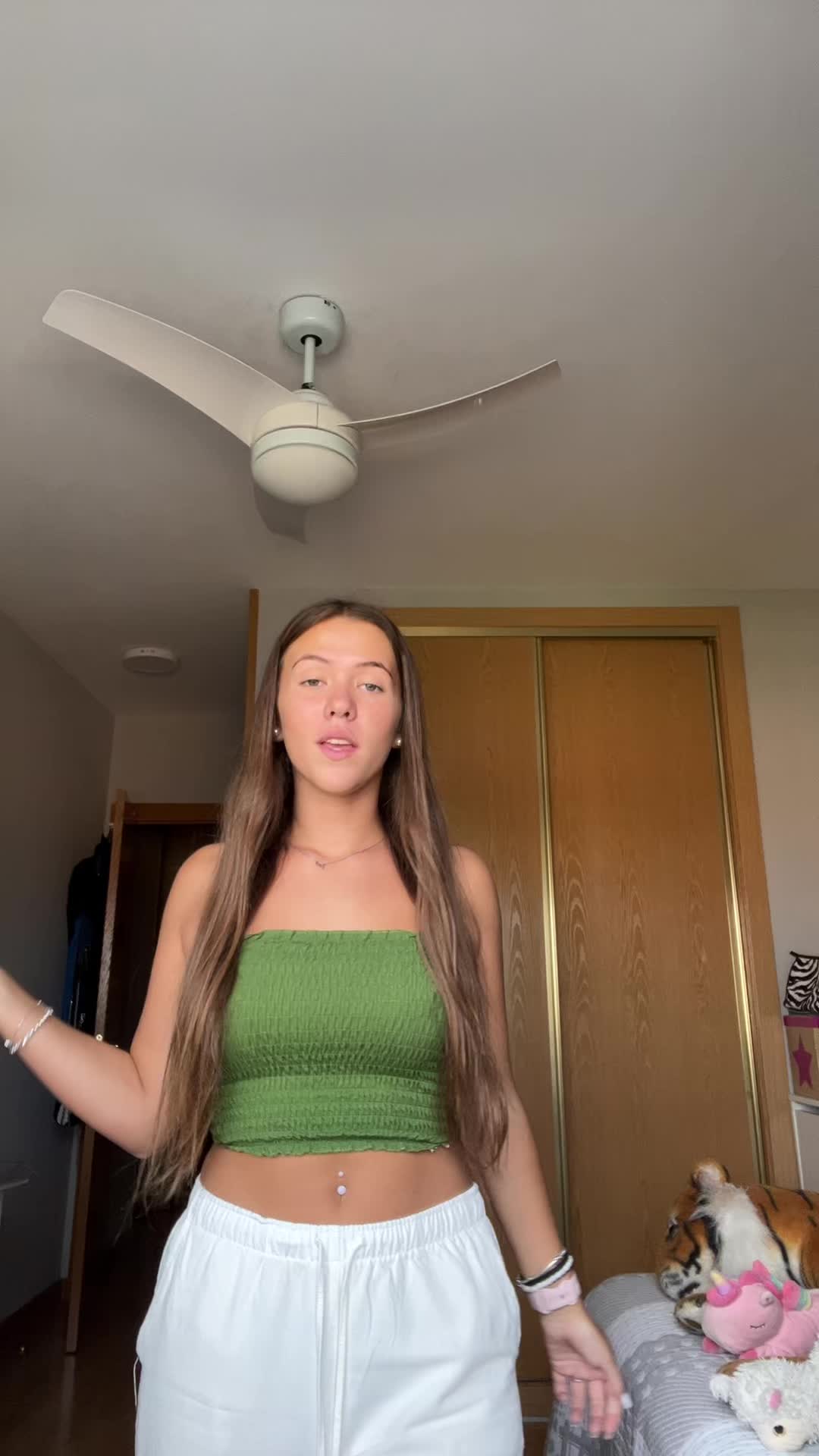 @larita🖤