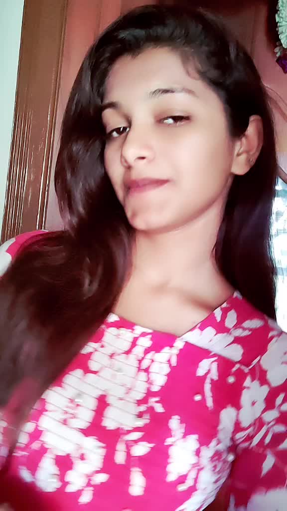 @👑 Attitude_Queen 👑