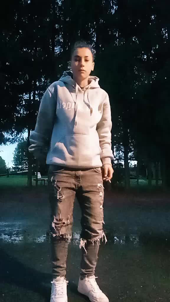 @Wolaj _m&aacute; _jak chce&scaron; _
