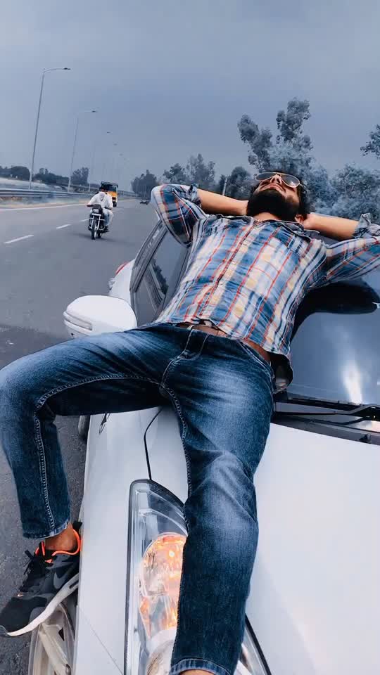 @GURI SAKRA