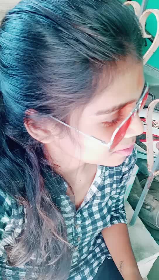 @valu ponnu....