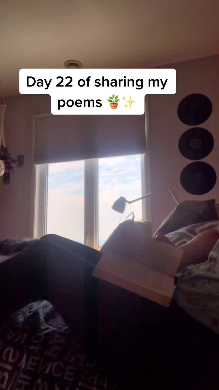 @elisfeather