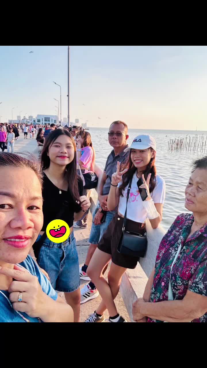 @aung_aungo23