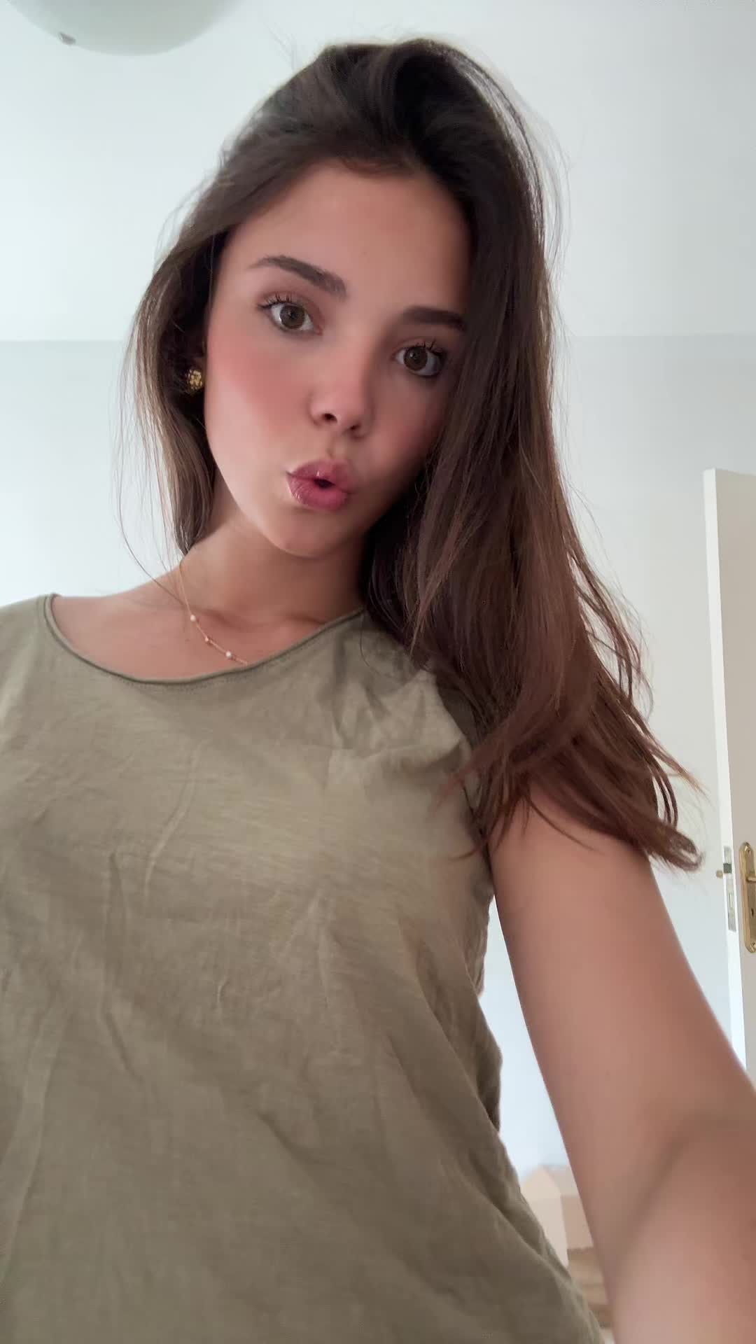 @missmoore