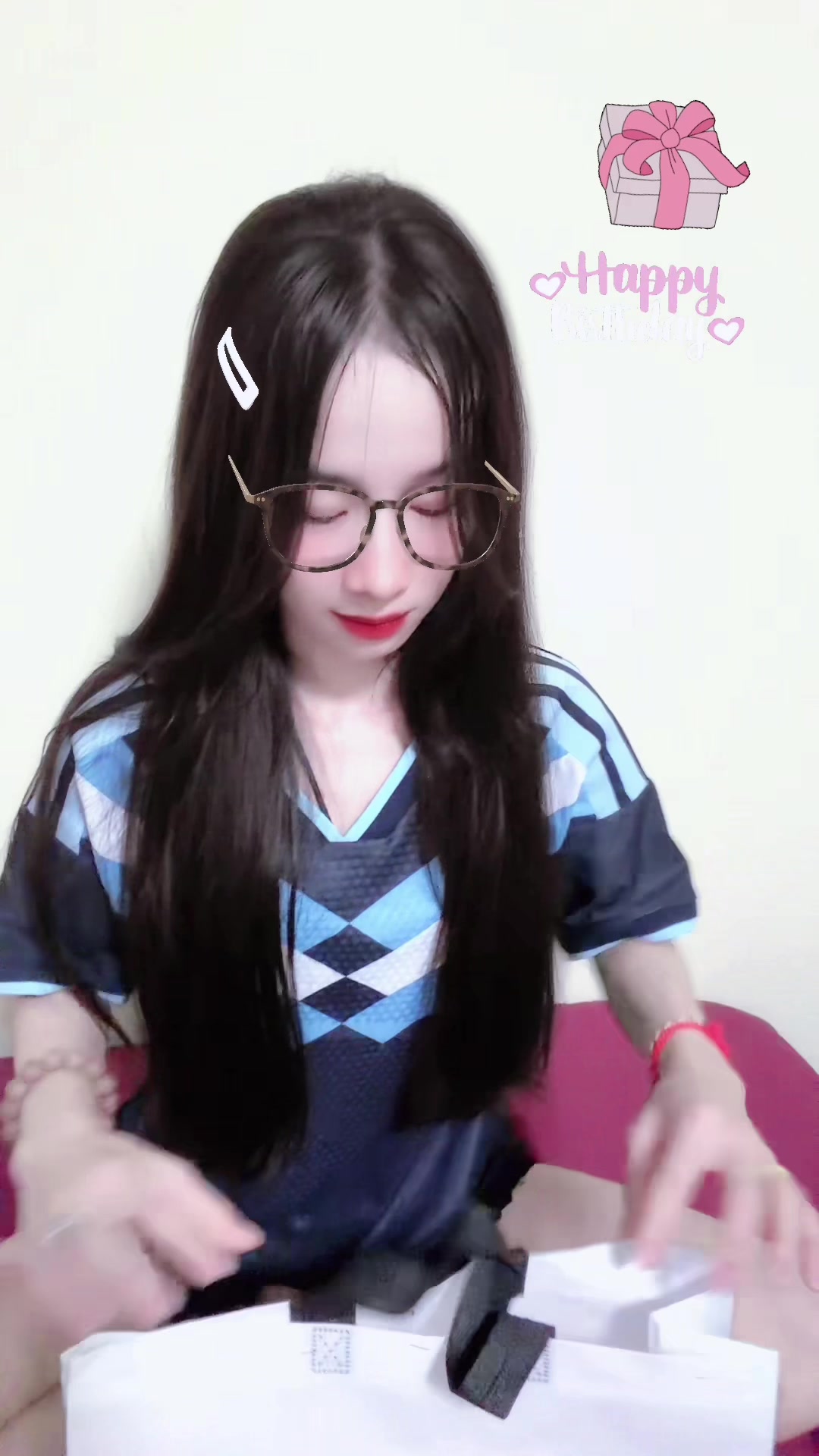 @Oun Toch ๐งธ๐ฉท