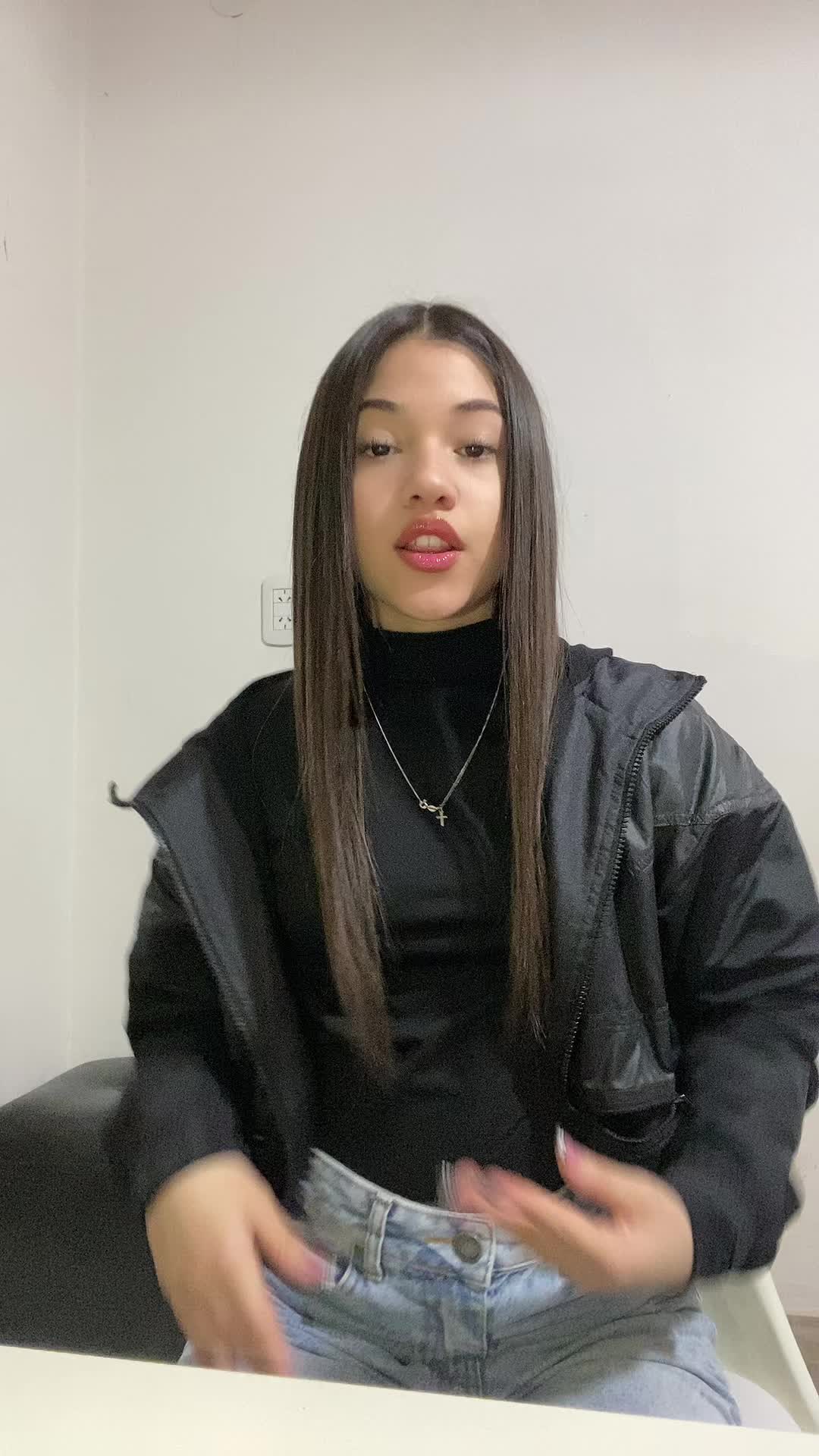@Nicole