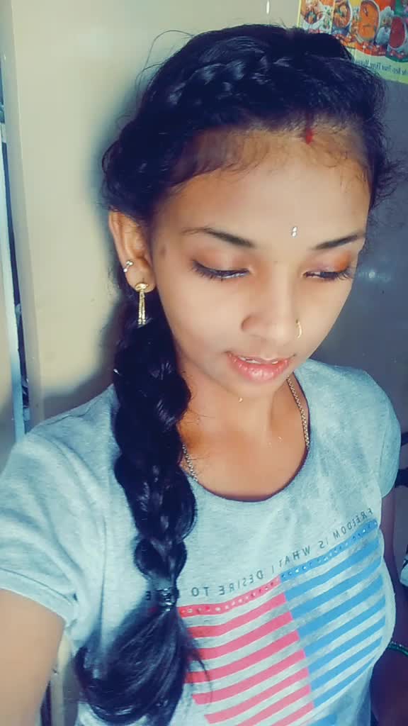 @santhoshi chinni 😍