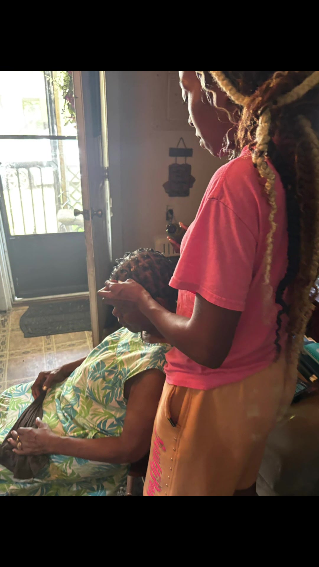 @talentedtionne