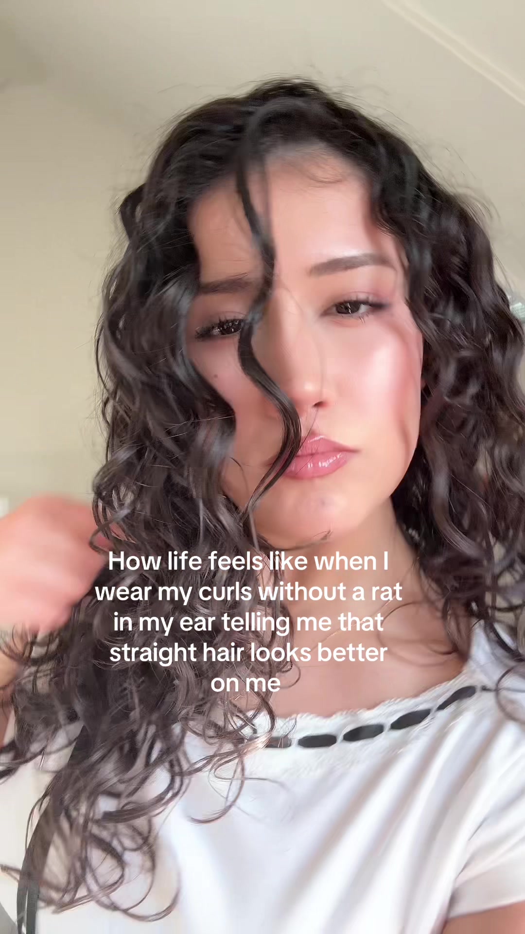 @Ebi