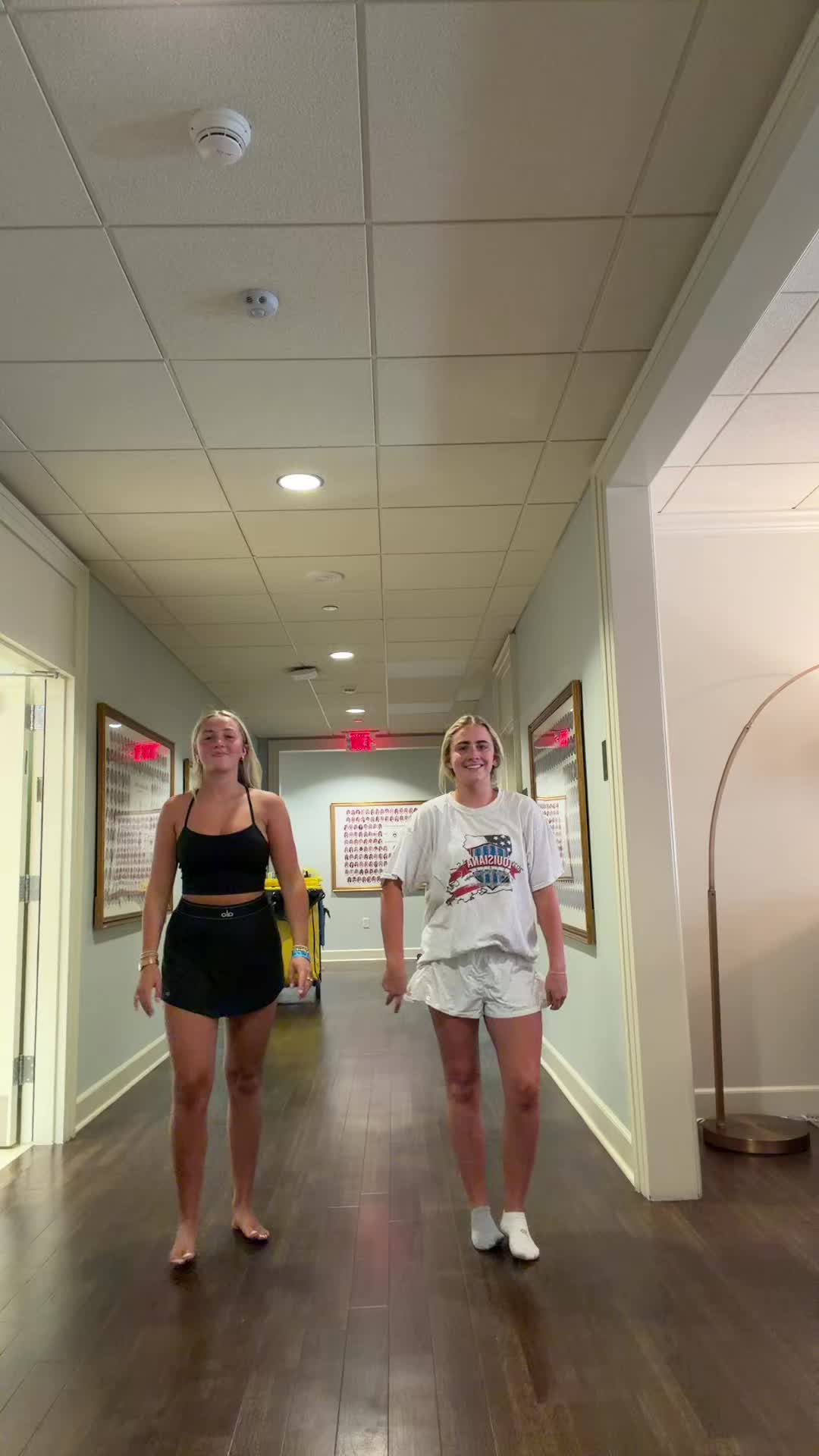 @CC