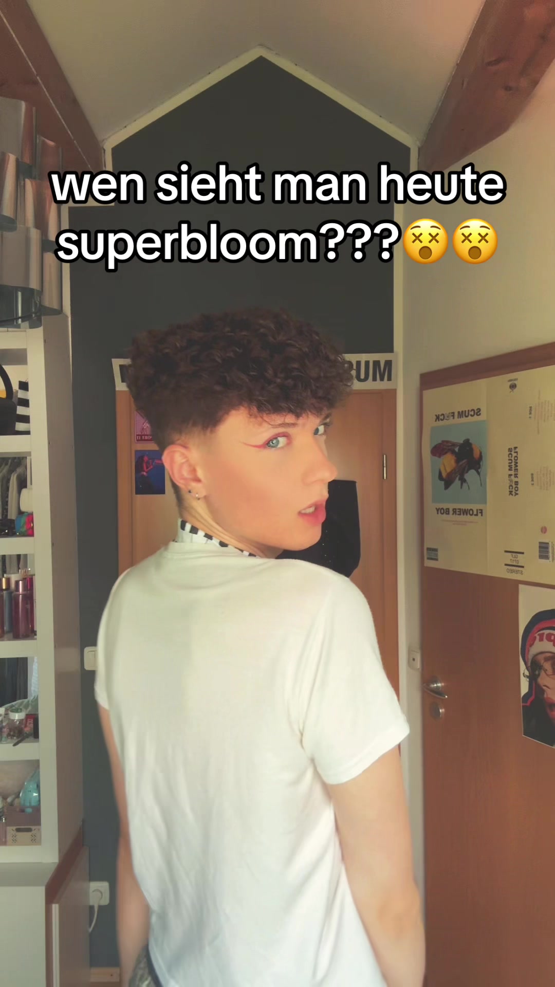 @julian⋆¥⭒¡˚。٠࣪⭑