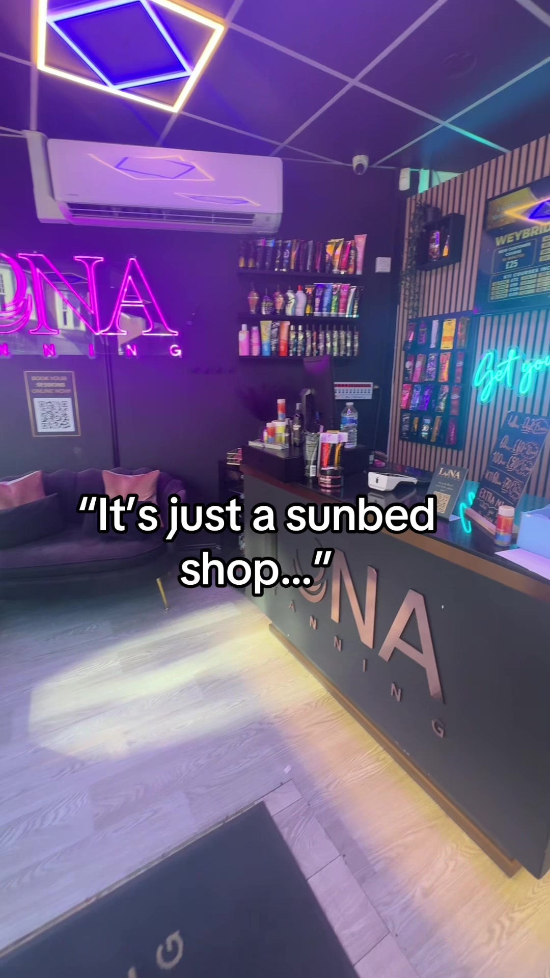 @Luna Tanning