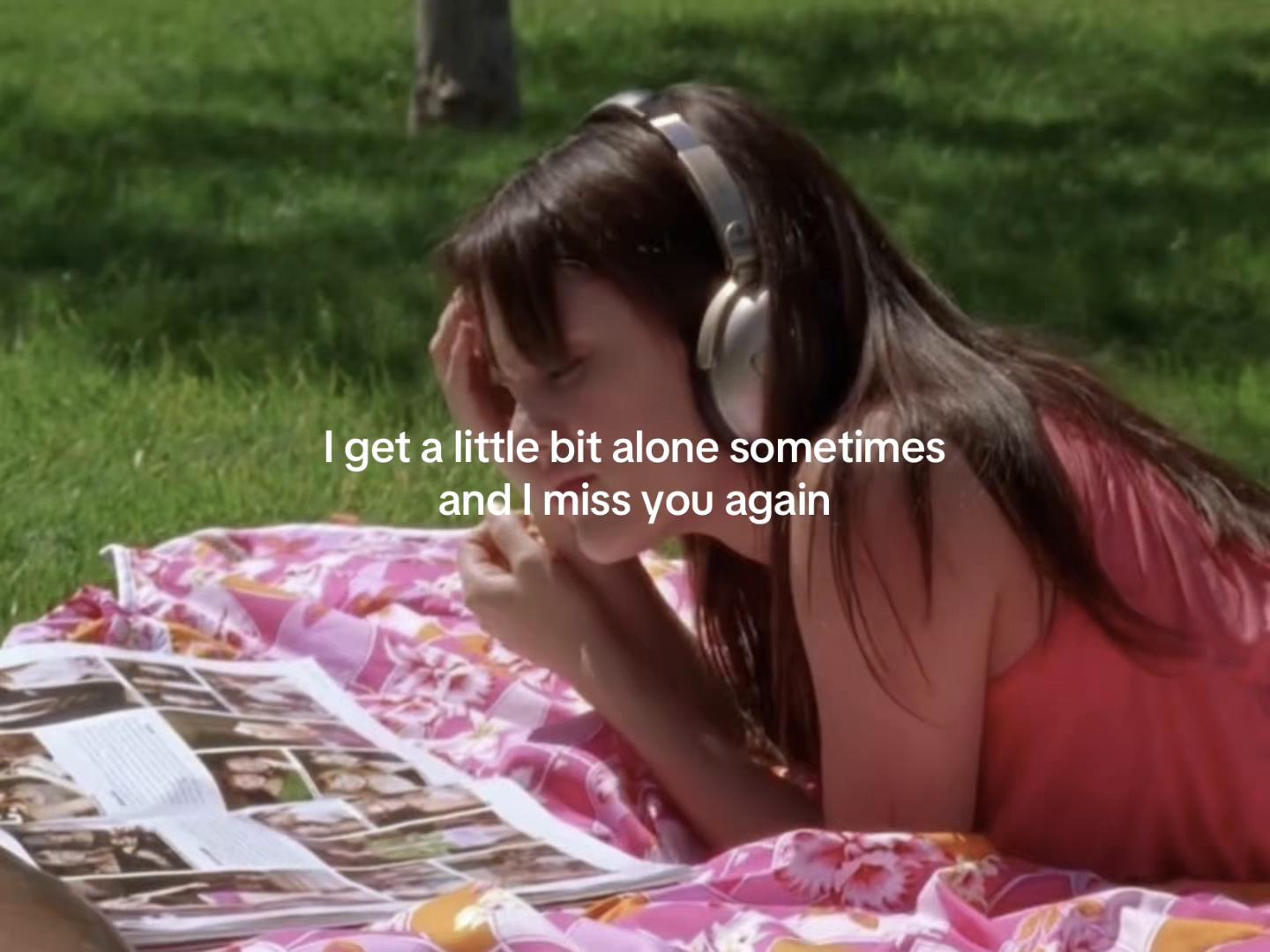@<3