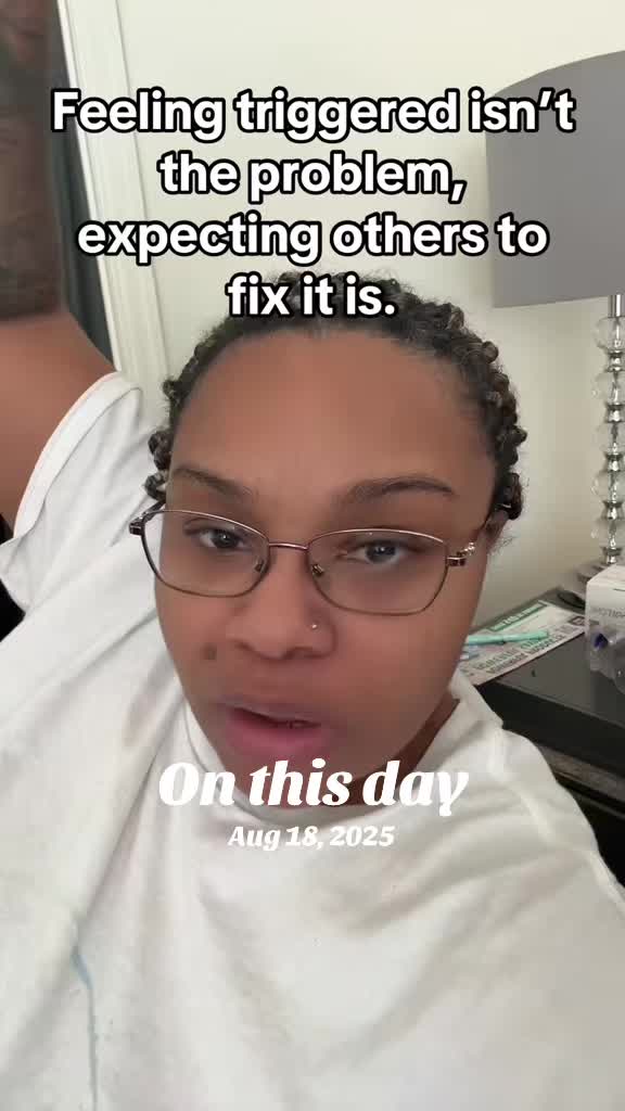 @VonMonique 🎀 Identity Coach