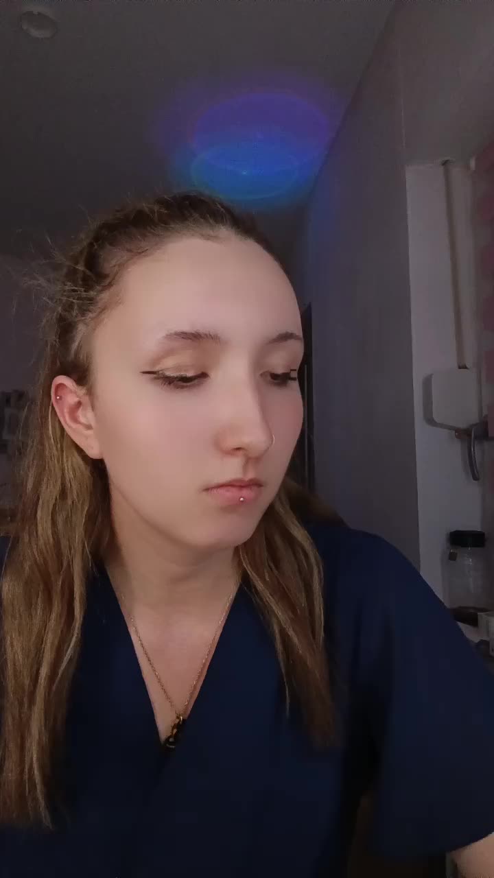 @Leonie