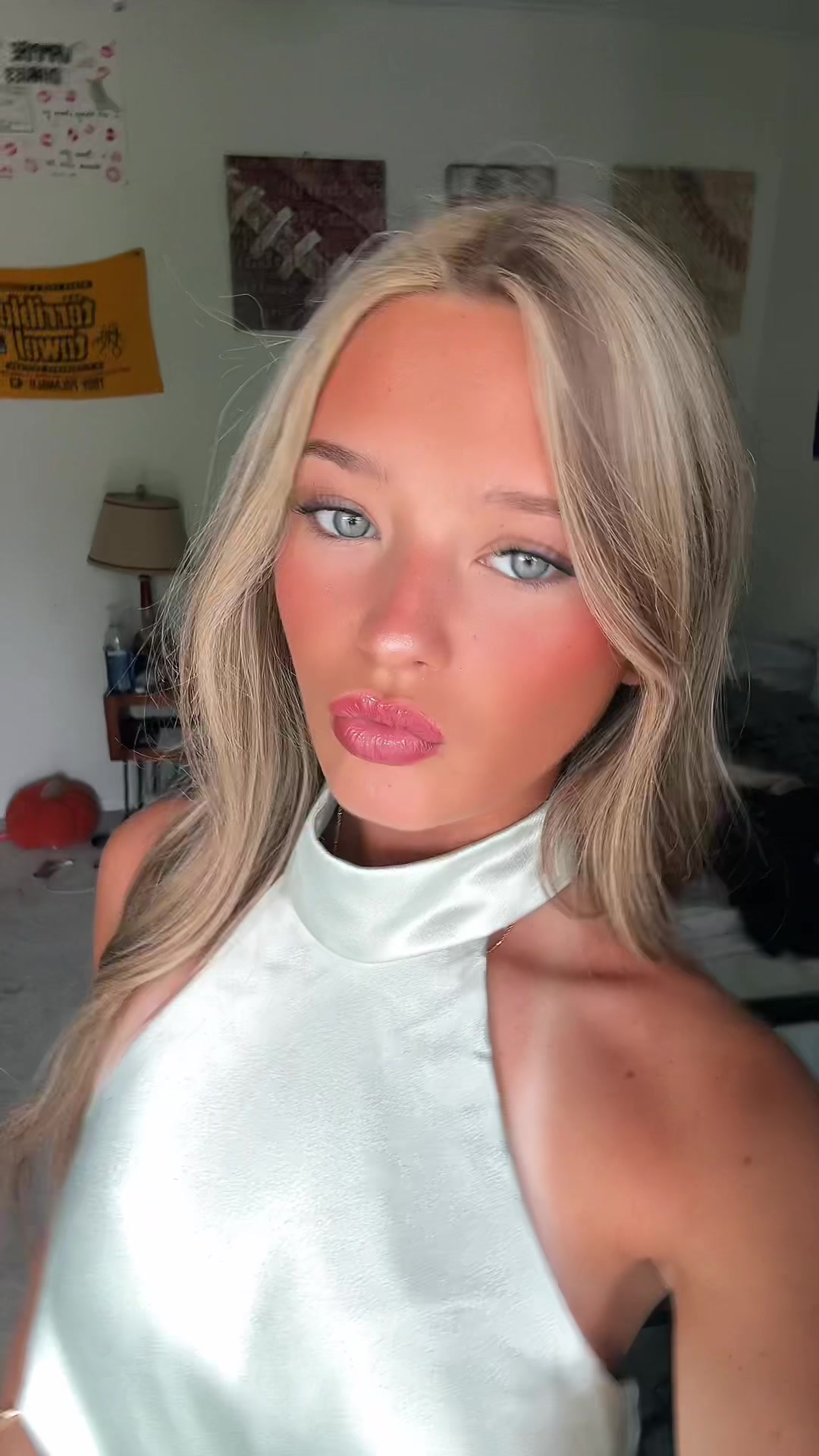 @kenlimariee