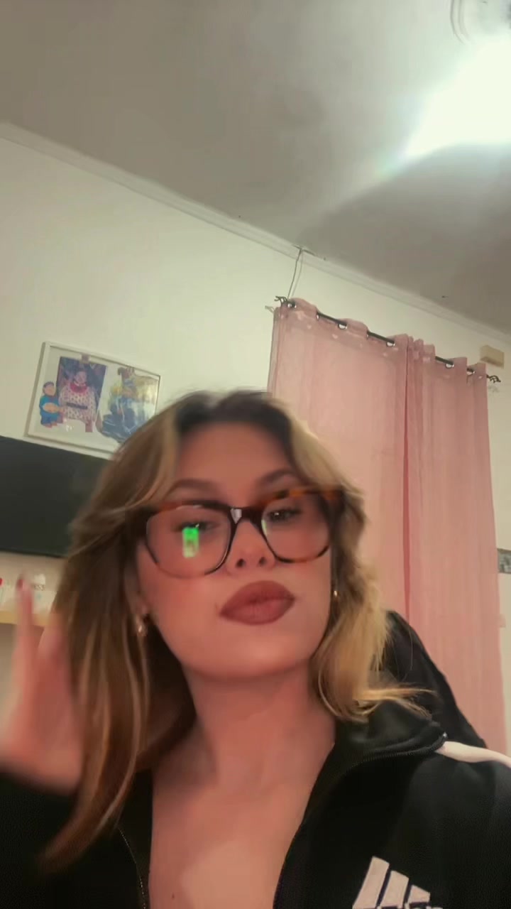 @𝕸𝖎𝖒𝖒𝖆💗