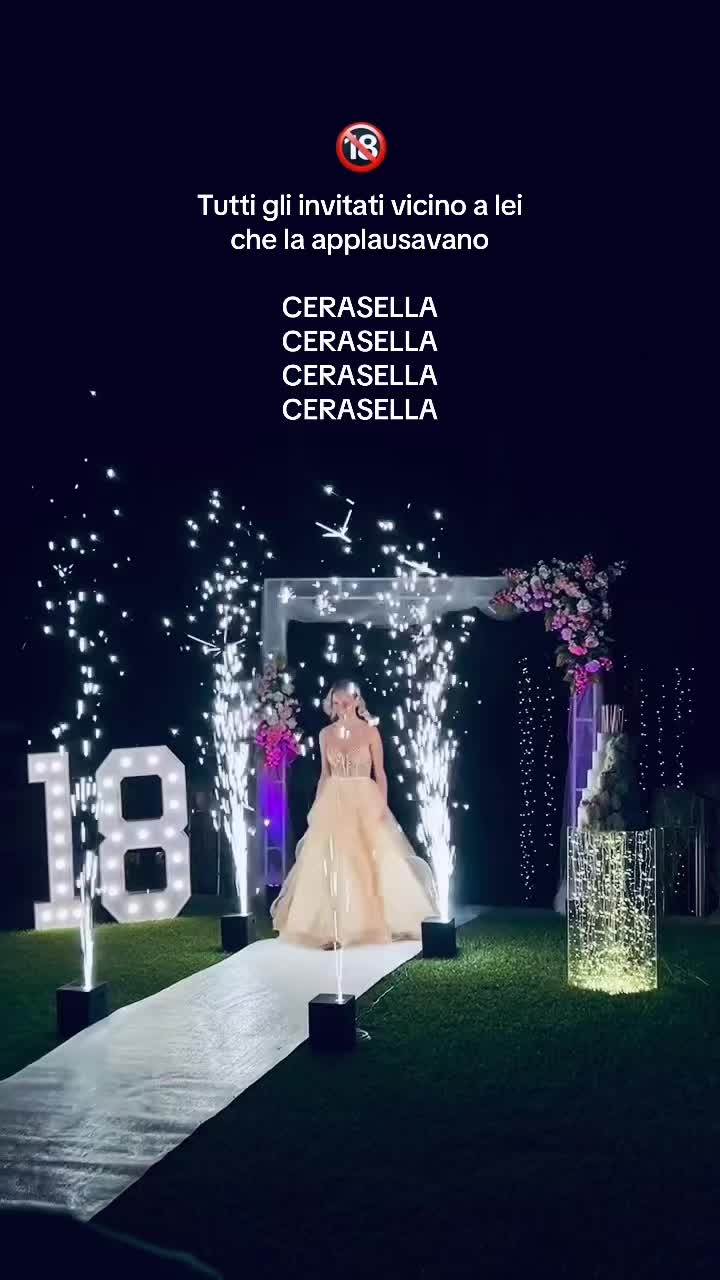 @C R I S T I N A ๐