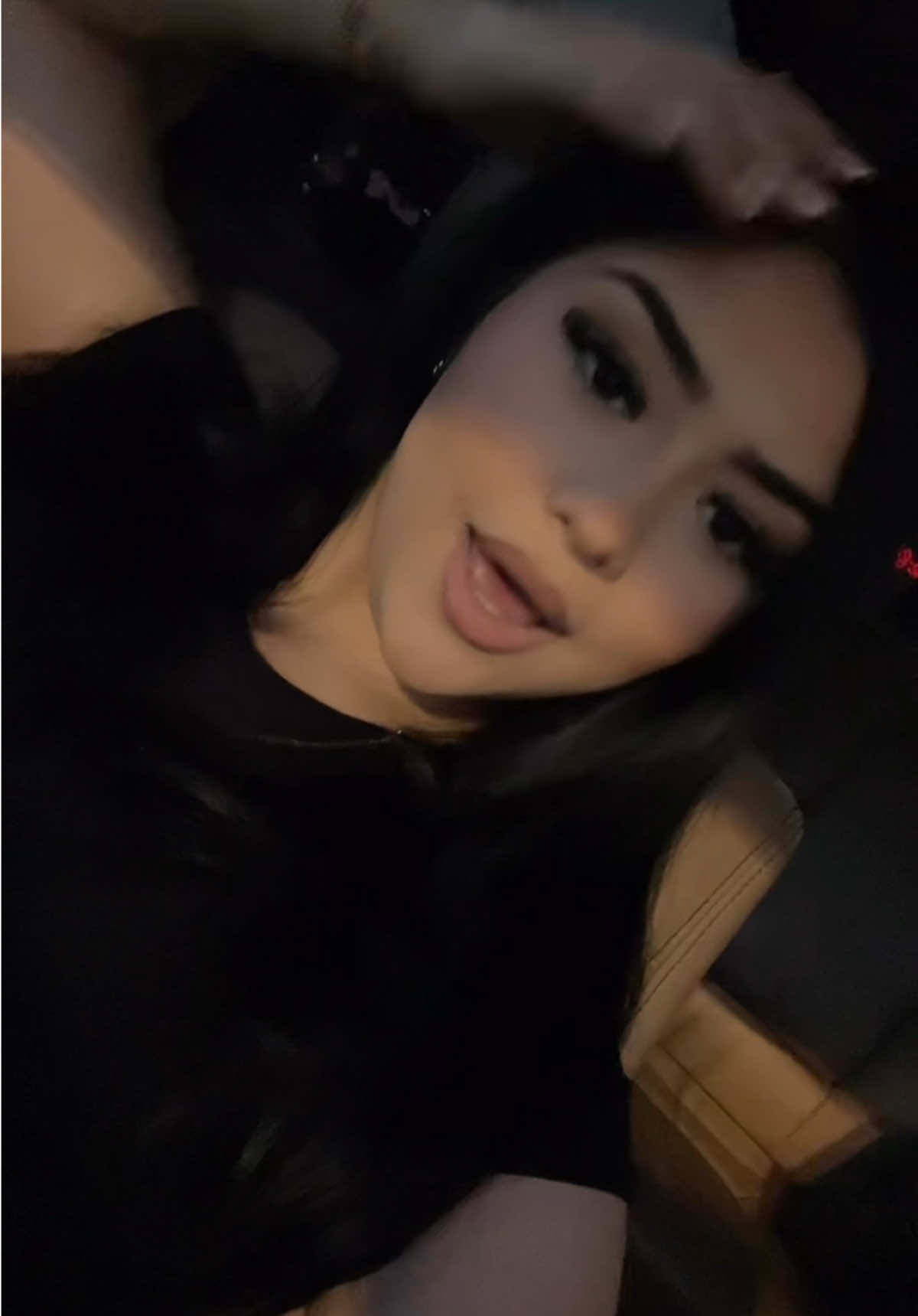@000_m777