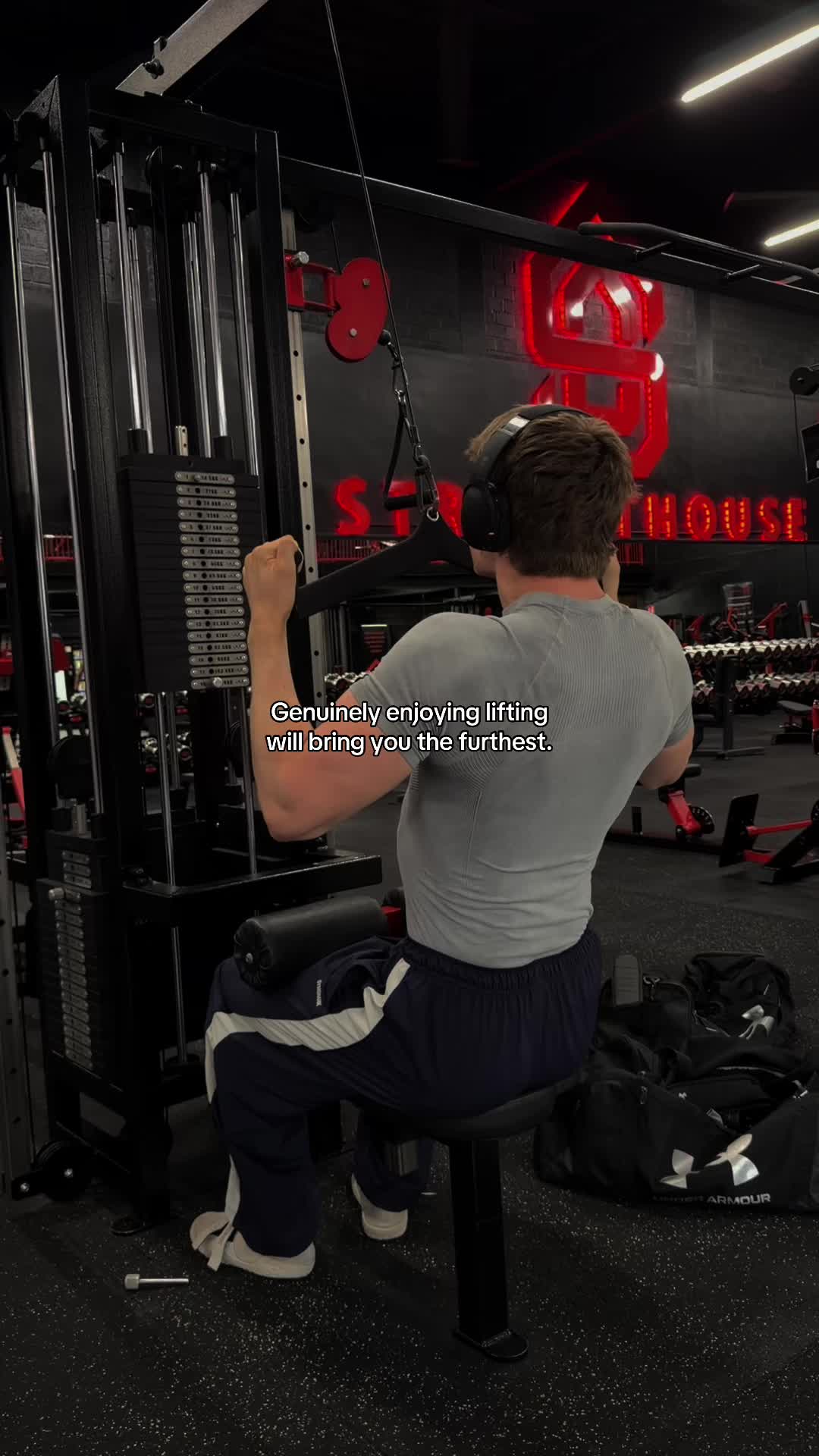 @Piotrgym