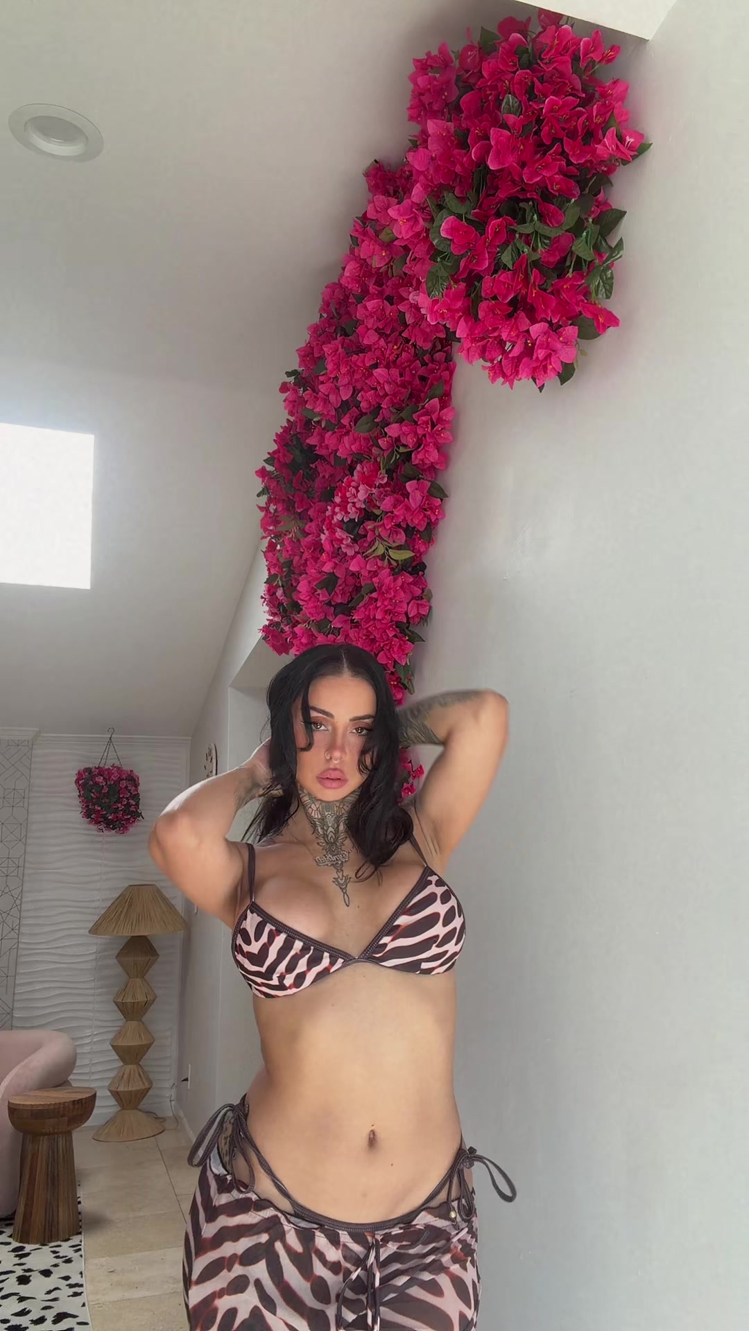 @villaincyn