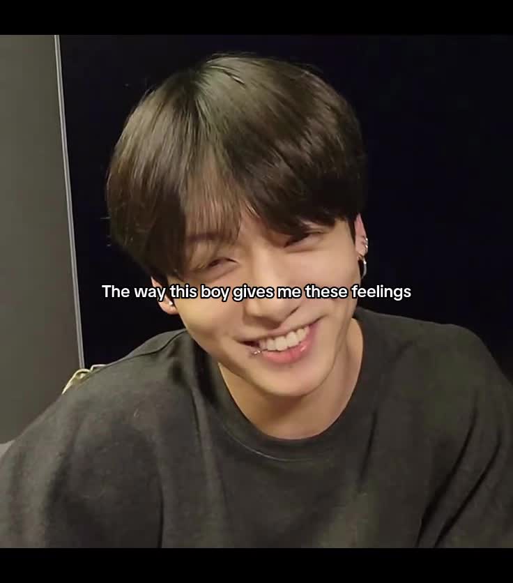 @⛈️BTS STAN🪭