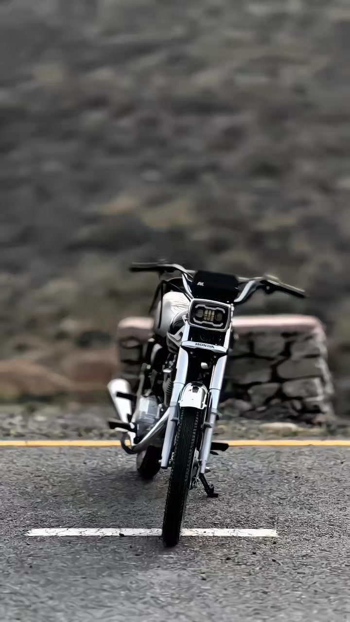 @𝐀𝐊