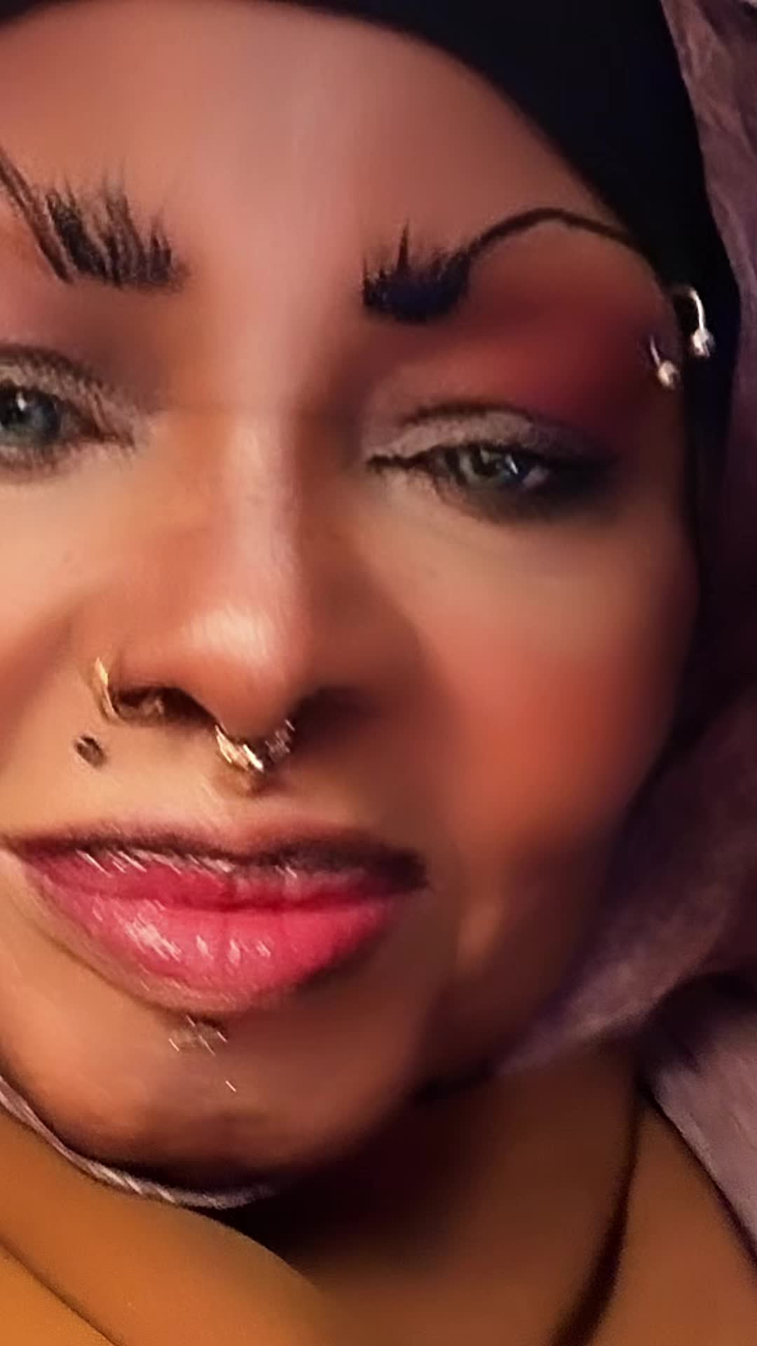@Ebonysingagain