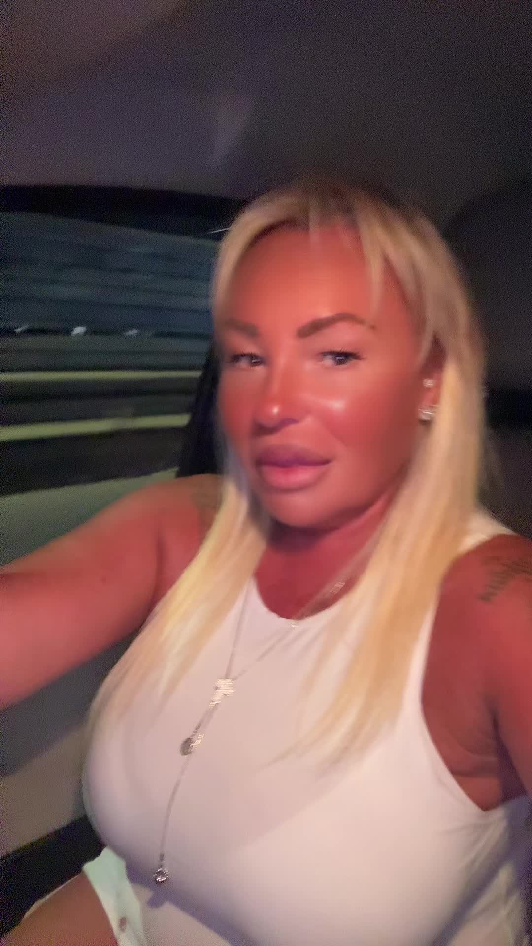 @Angela