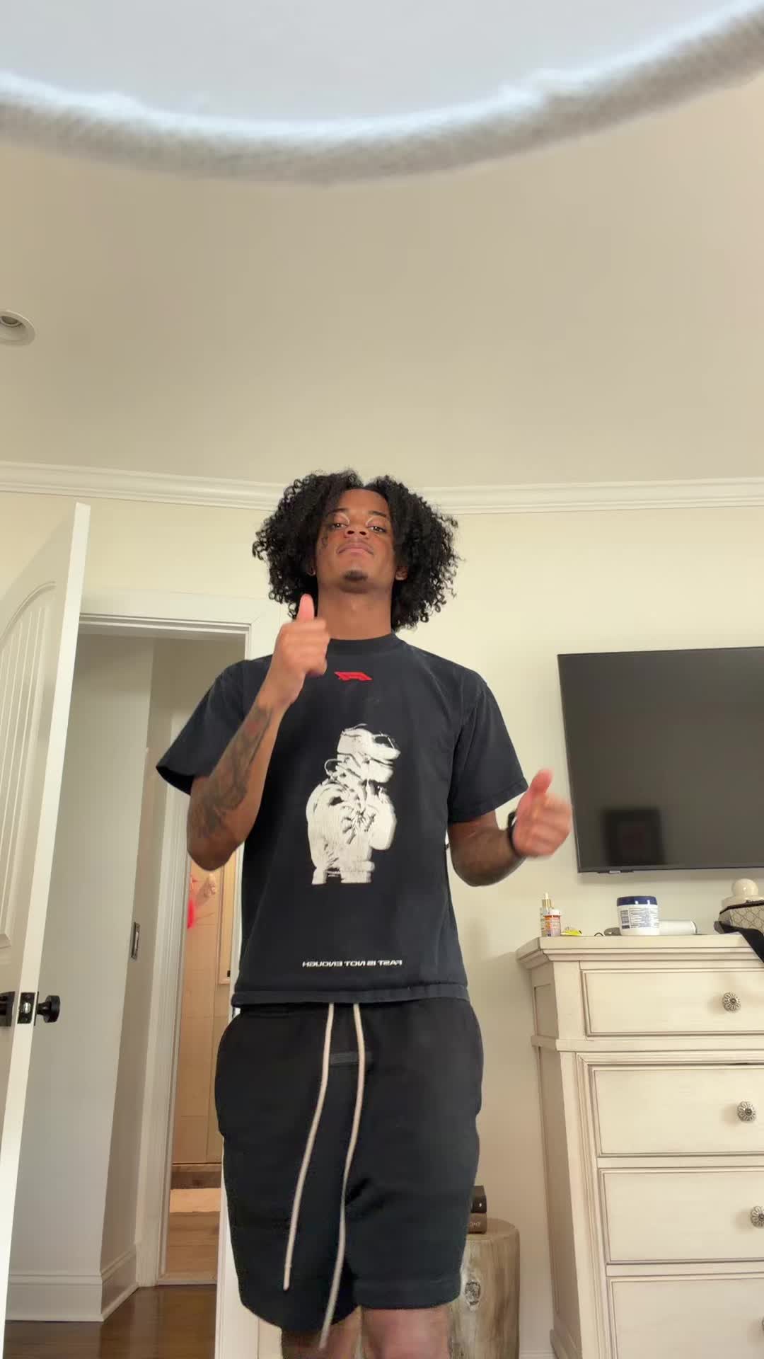 @Frizz🗽.