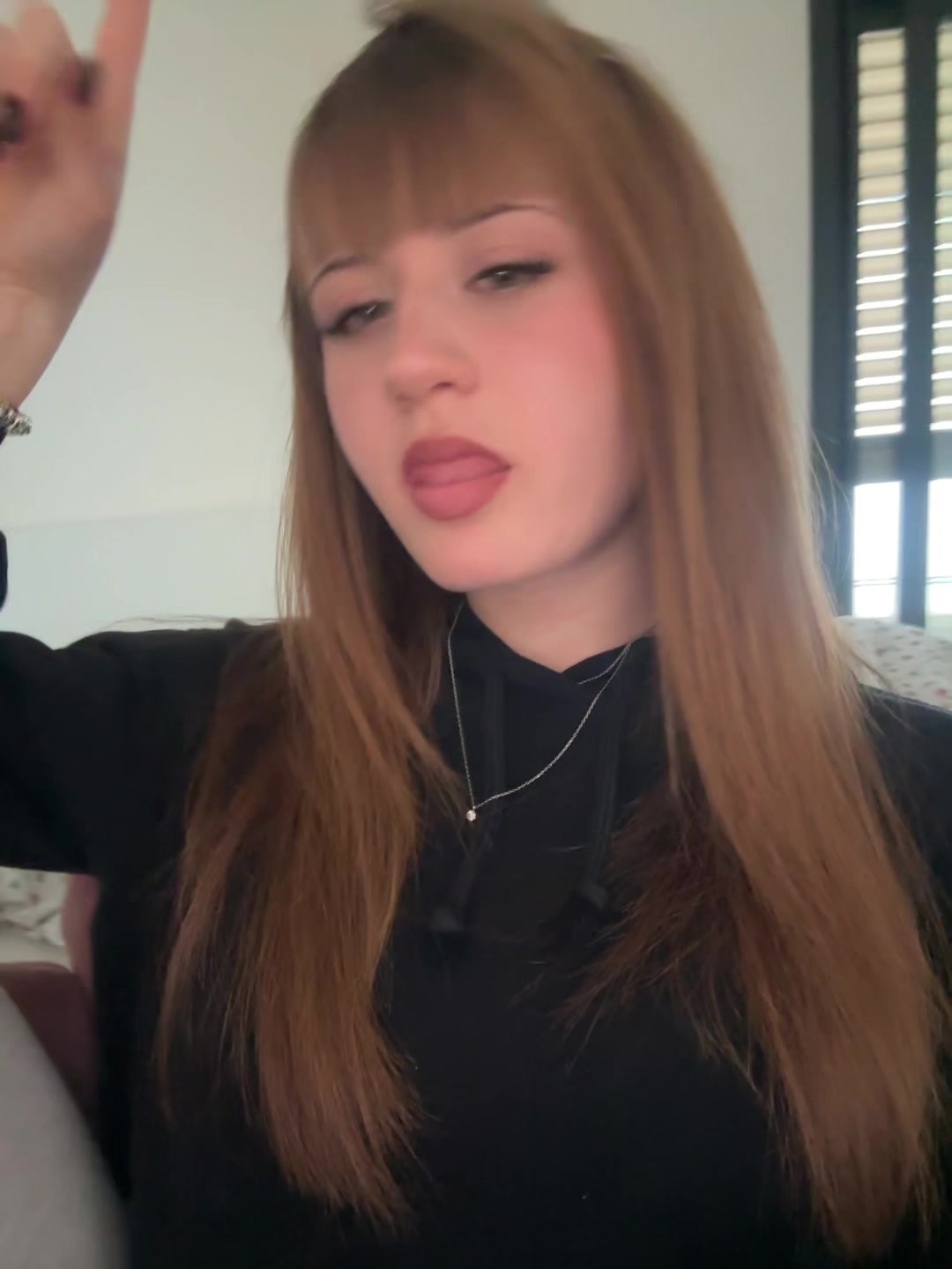 @️