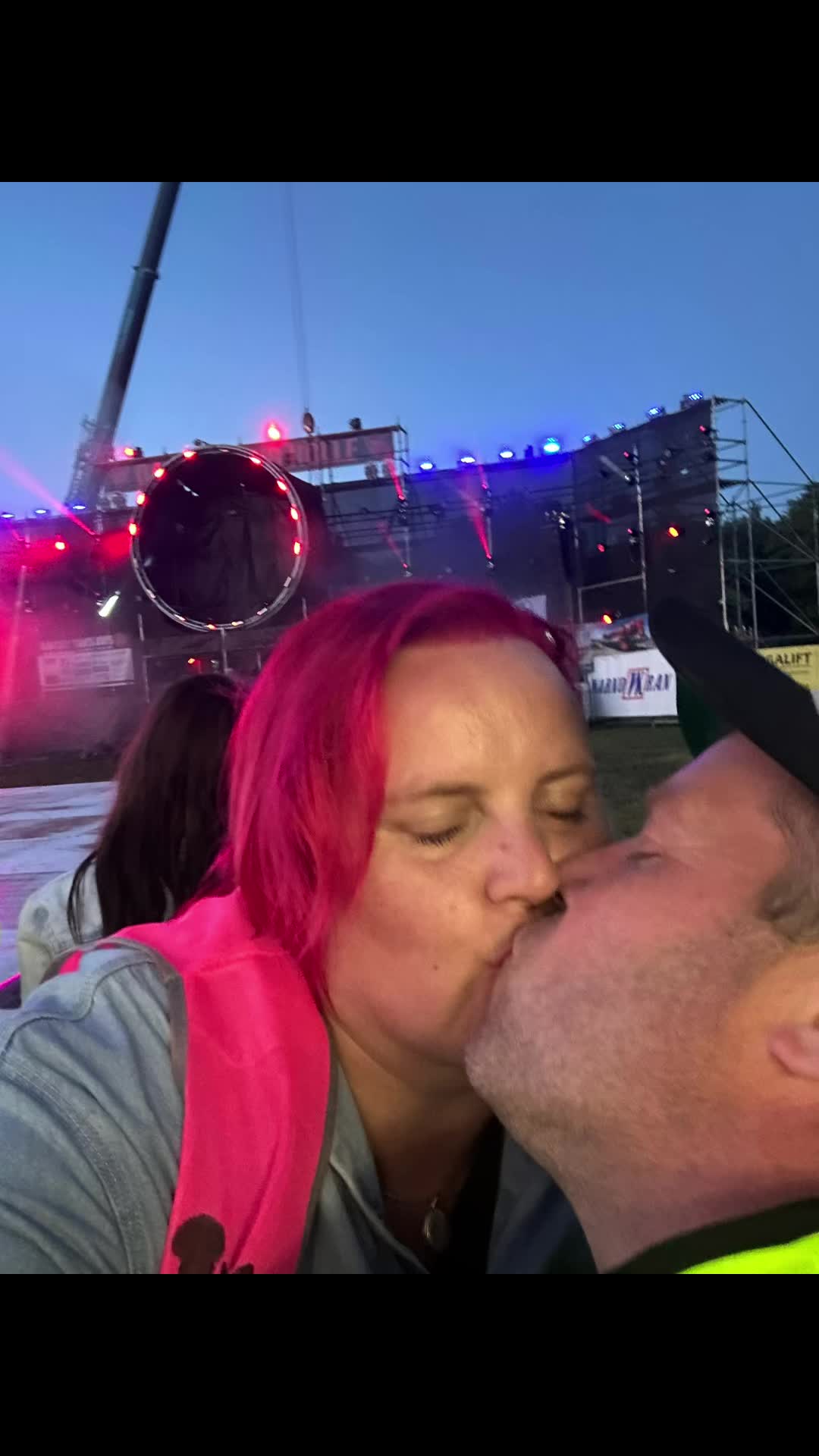 @Steffiontour😎🤪