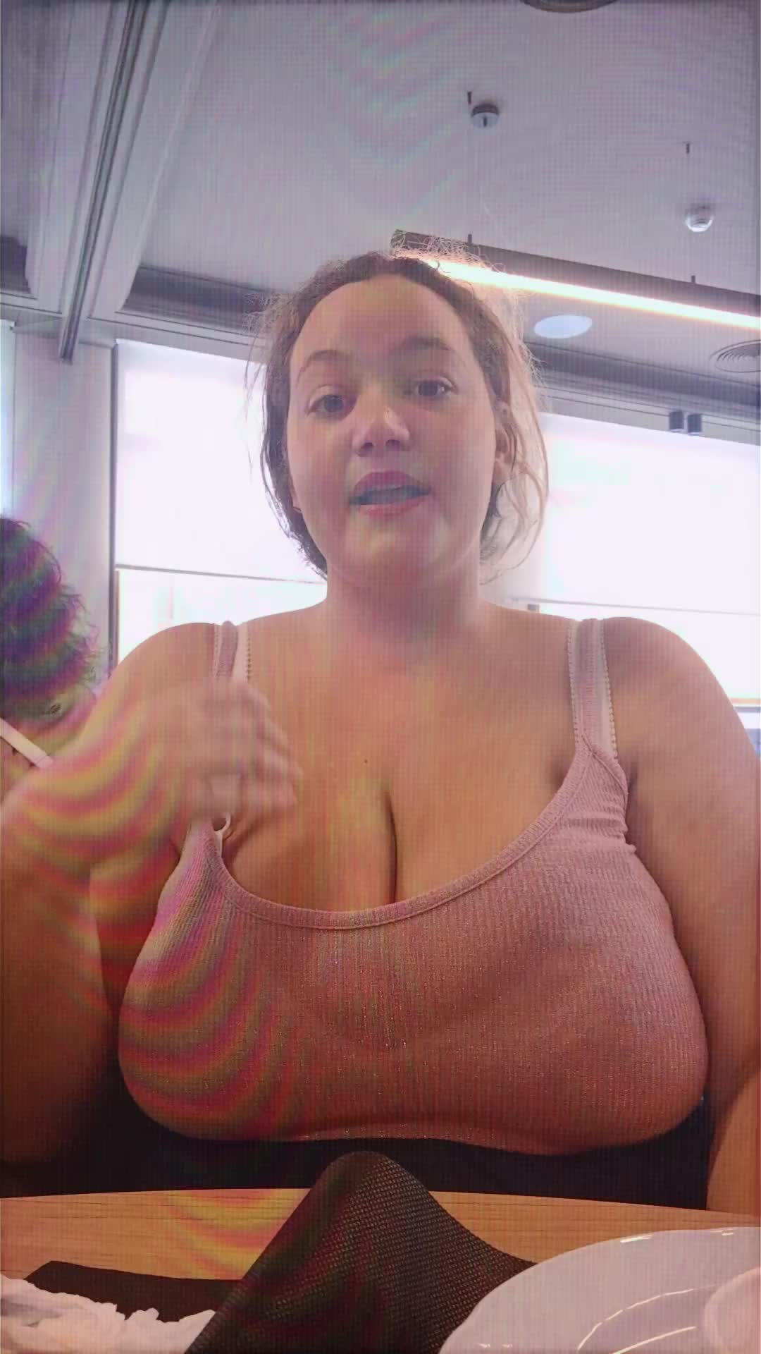 @AnnnaSorrex