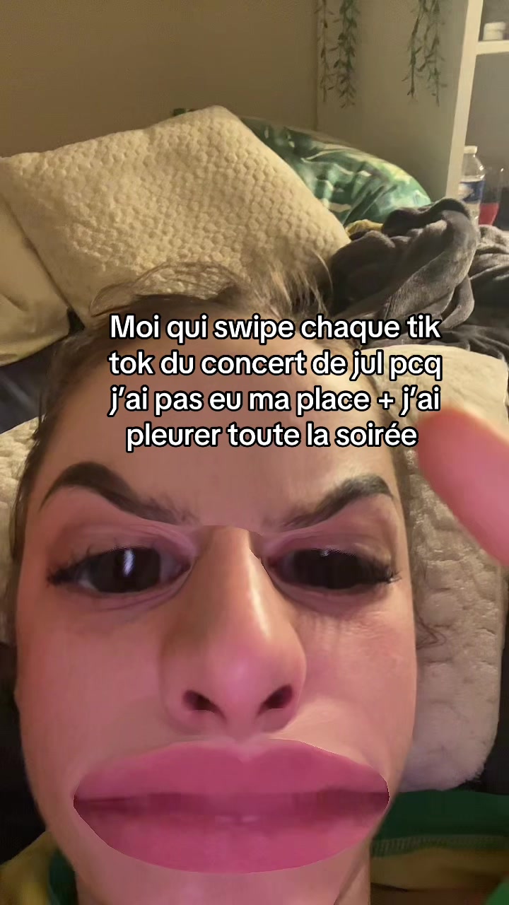 @Riri🍒