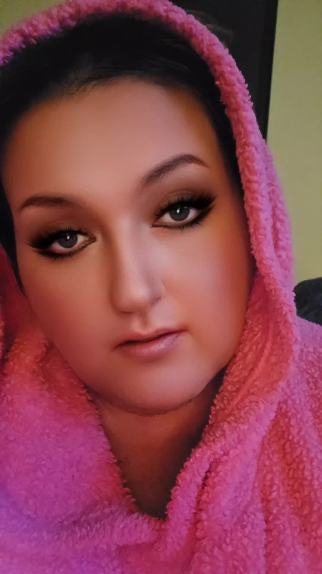 @QueenB