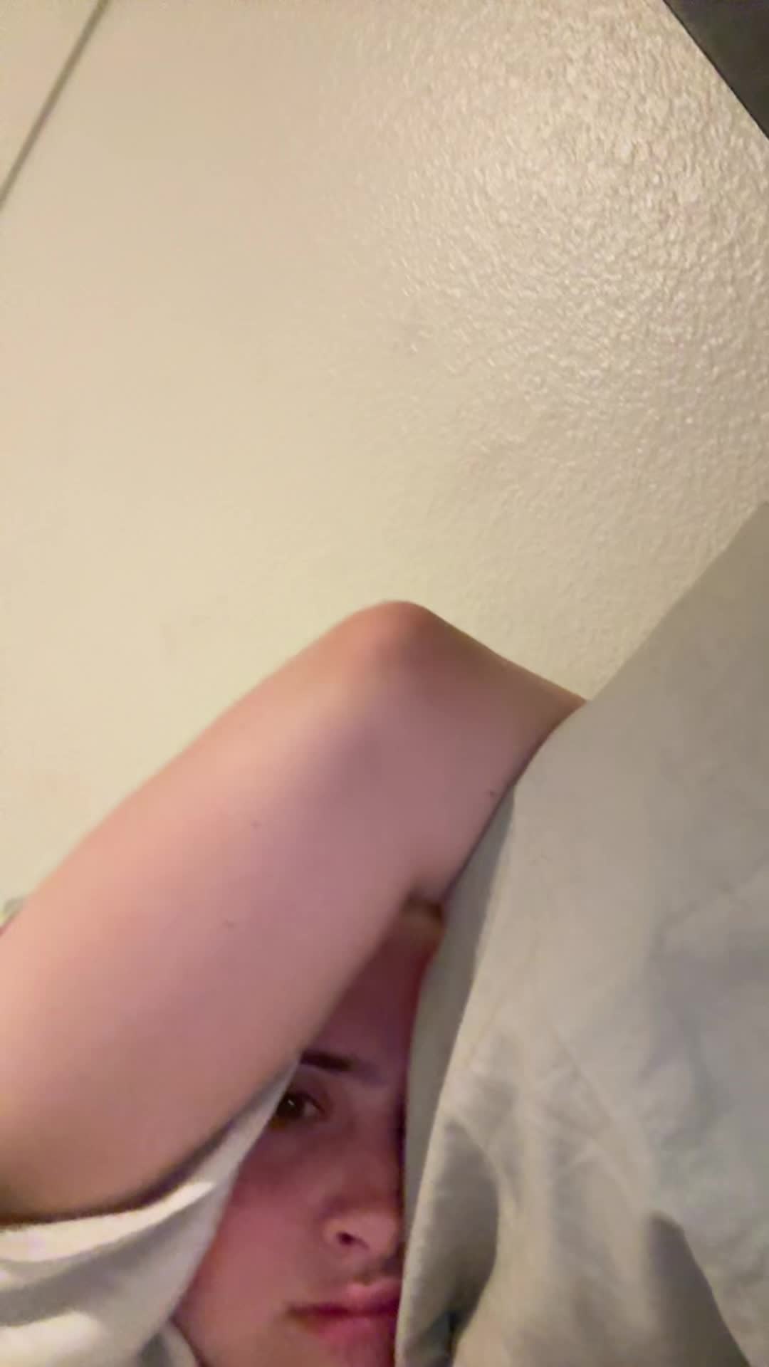 @j