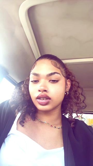 @miadastalli0n
