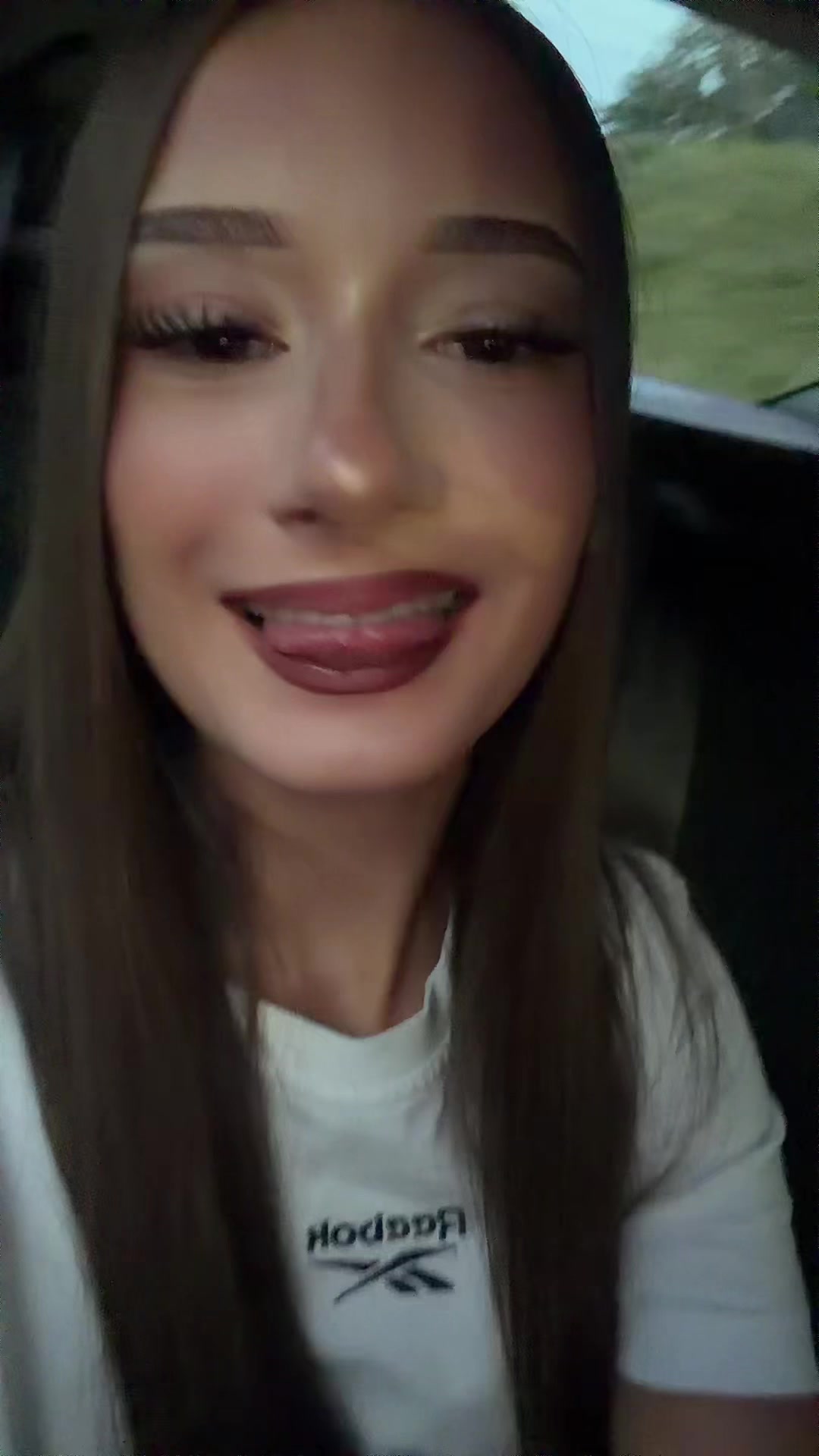 @zuziash1tpost